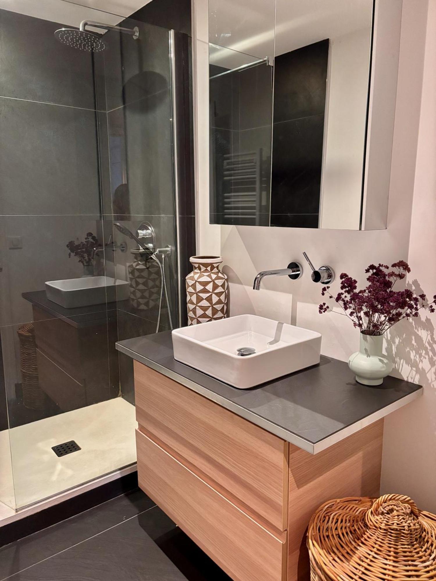 Duplex T5 Au Pied De La *
